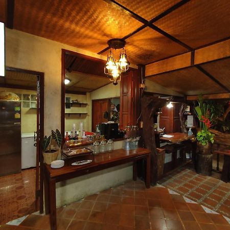Baansuan Lychee Maeklong Resort Ampawa Amphawa Buitenkant foto