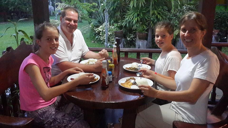 Baansuan Lychee Maeklong Resort Ampawa Amphawa Buitenkant foto