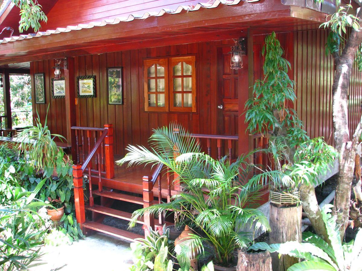 Baansuan Lychee Maeklong Resort Ampawa Amphawa Buitenkant foto